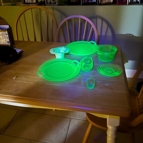 Uranium lot - Picture 2 of 2